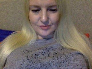 BlondyVio bongacams