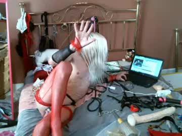 blondebluebarbie chaturbate