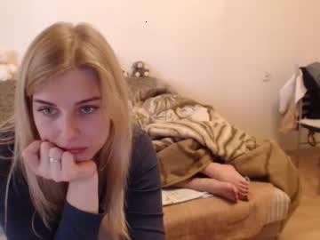 blondeishere chaturbate