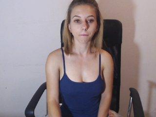 blondelittle bongacams