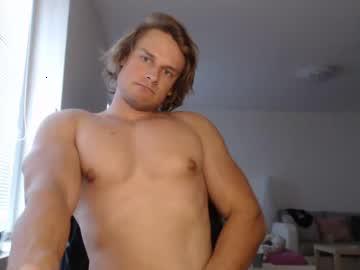 blondmusclemodel chaturbate