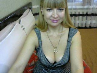 blondyvip bongacams