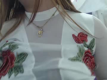 bonny_lipsxxx chaturbate