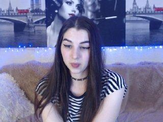 BrittanyLove bongacams