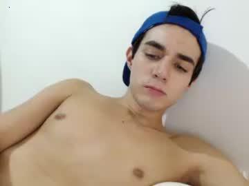 brooklynboy1_ chaturbate