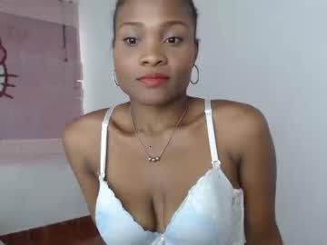 brunettelatinahotsrs chaturbate