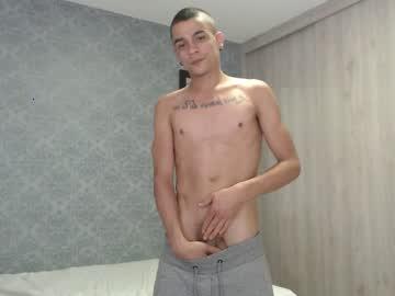 brunocuttie92 chaturbate