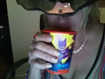 cajunbitch123 chaturbate