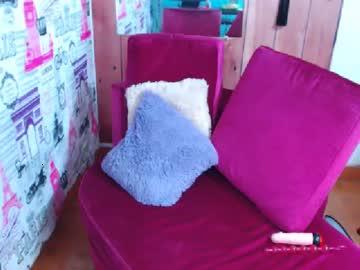 cam_latina chaturbate