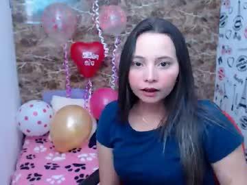 cam_latina chaturbate