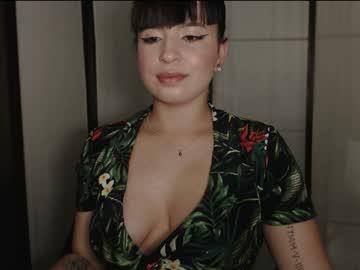 camila_doll10 chaturbate