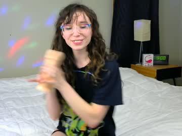 candygirl240 chaturbate