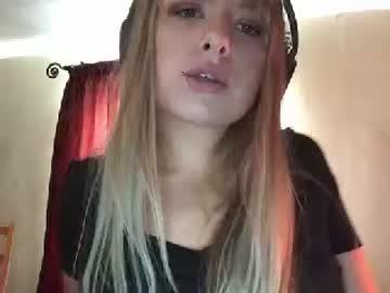 caprisun_queen420 chaturbate