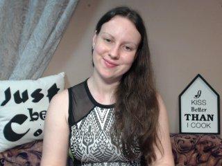 CarolineBB bongacams