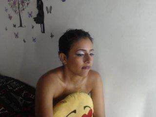 carine-sweet bongacams