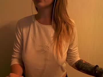 caroline_kiss chaturbate