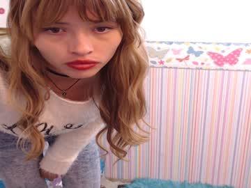 caroline_russell chaturbate