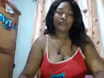 celliecam696 chaturbate