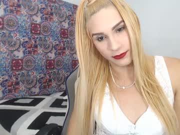 chanelhotts chaturbate