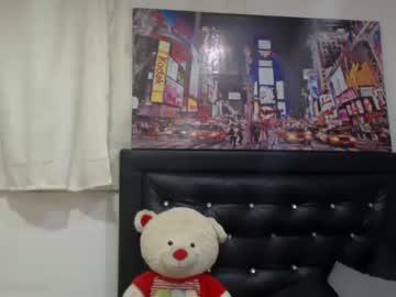 charlotte_00_ chaturbate