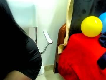 charlotte_live chaturbate