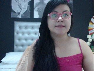 charlotthowar bongacams