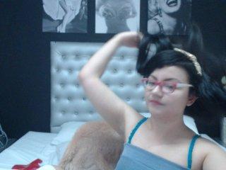 charlotthowar bongacams