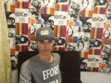 chico_fresa_sex19 chaturbate