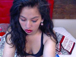 chloecollins bongacams