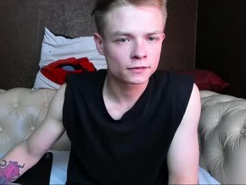 christofer_f chaturbate