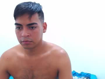 complacentguyxs chaturbate