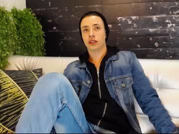 crhistian_morris chaturbate