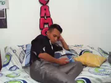 criis_alessandro22 chaturbate