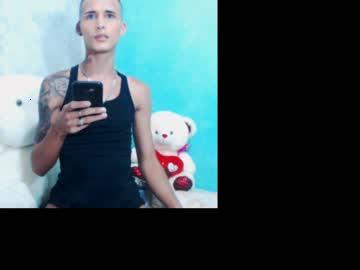 cris_wron chaturbate