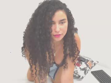 curlyhair18 chaturbate