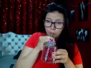 curvynsluttyx chaturbate