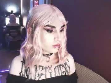 cybertroublexxx chaturbate