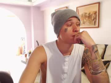 damiansmith17 chaturbate