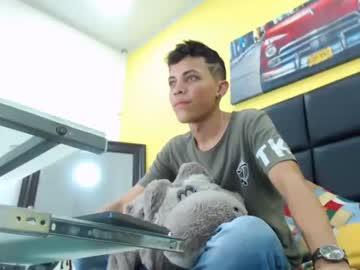 daniel_mikenson chaturbate