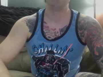 dannyhandsfull chaturbate