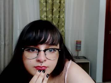 daphne_evans chaturbate