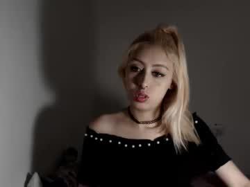 dollblondexx chaturbate