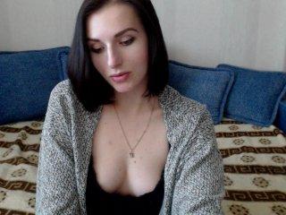 EliieFoxy bongacams