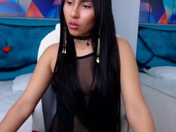 emilly_loveer chaturbate