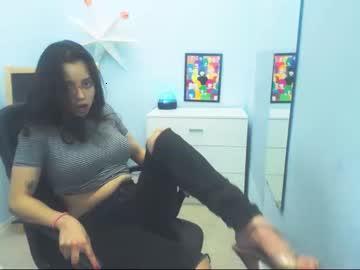 emily_harell chaturbate