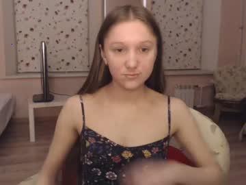 emily_lovely chaturbate