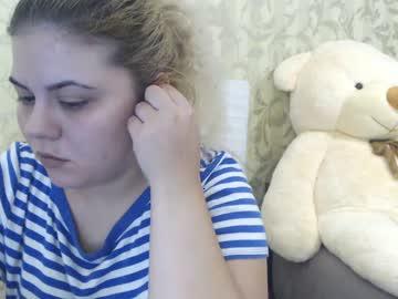 emily_lyn chaturbate