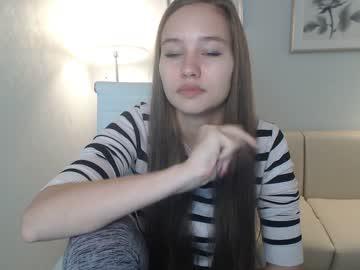 emily_shape chaturbate