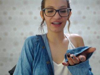 Emma-Benson bongacams