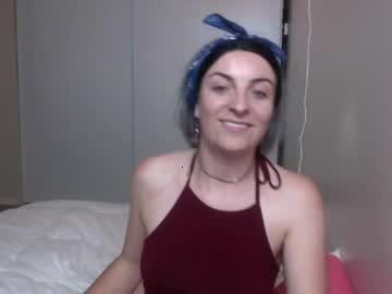 erineelise chaturbate